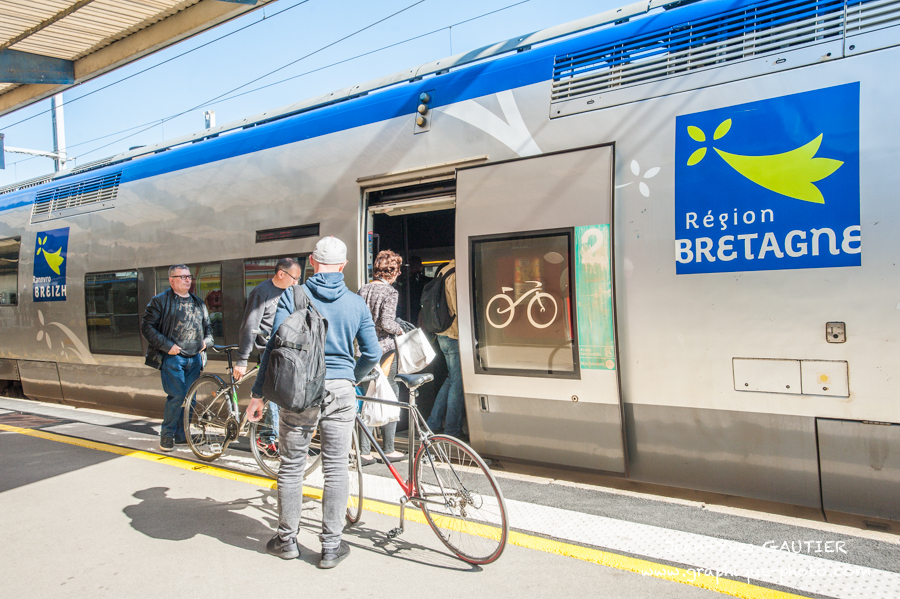 Reportage photo sur les usagers de la nouvelle gare Sncf de Lorient - Morbihan - Bretagne