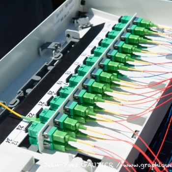 Reportage photo sur des tests de débit de fibre optique
